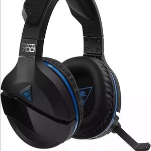 Turtle beach head set PS4